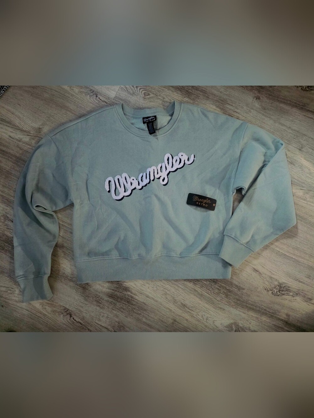NWT Retro Wrangler Logo Sweatshirt Mint Green Large